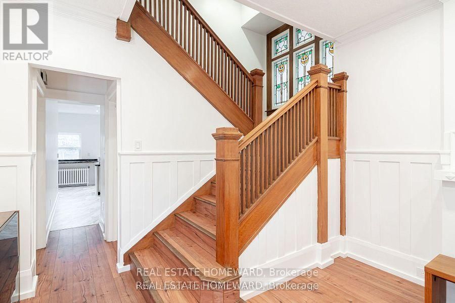 56 OAKWOOD AVENUE Image 11