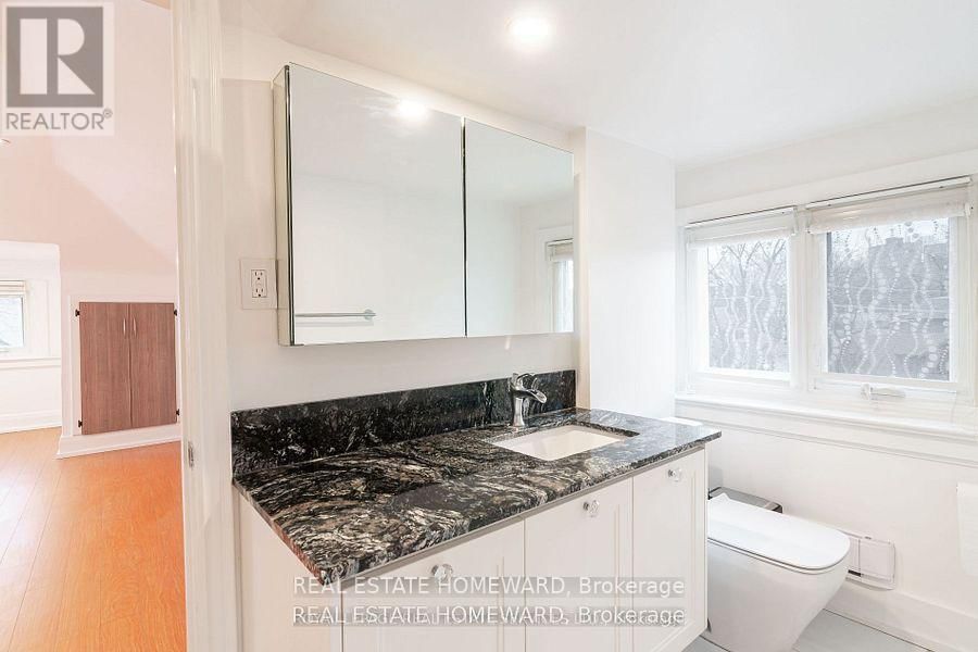 56 OAKWOOD AVENUE Image 27