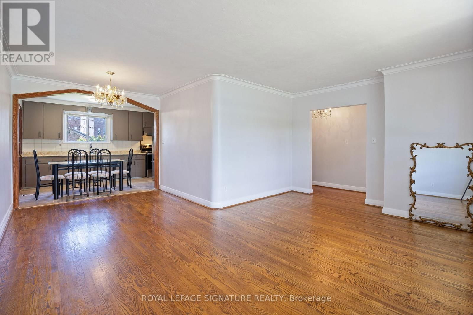 151 RANEE AVENUE Image 11