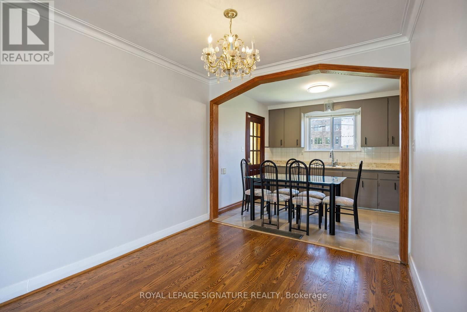 151 RANEE AVENUE Image 13