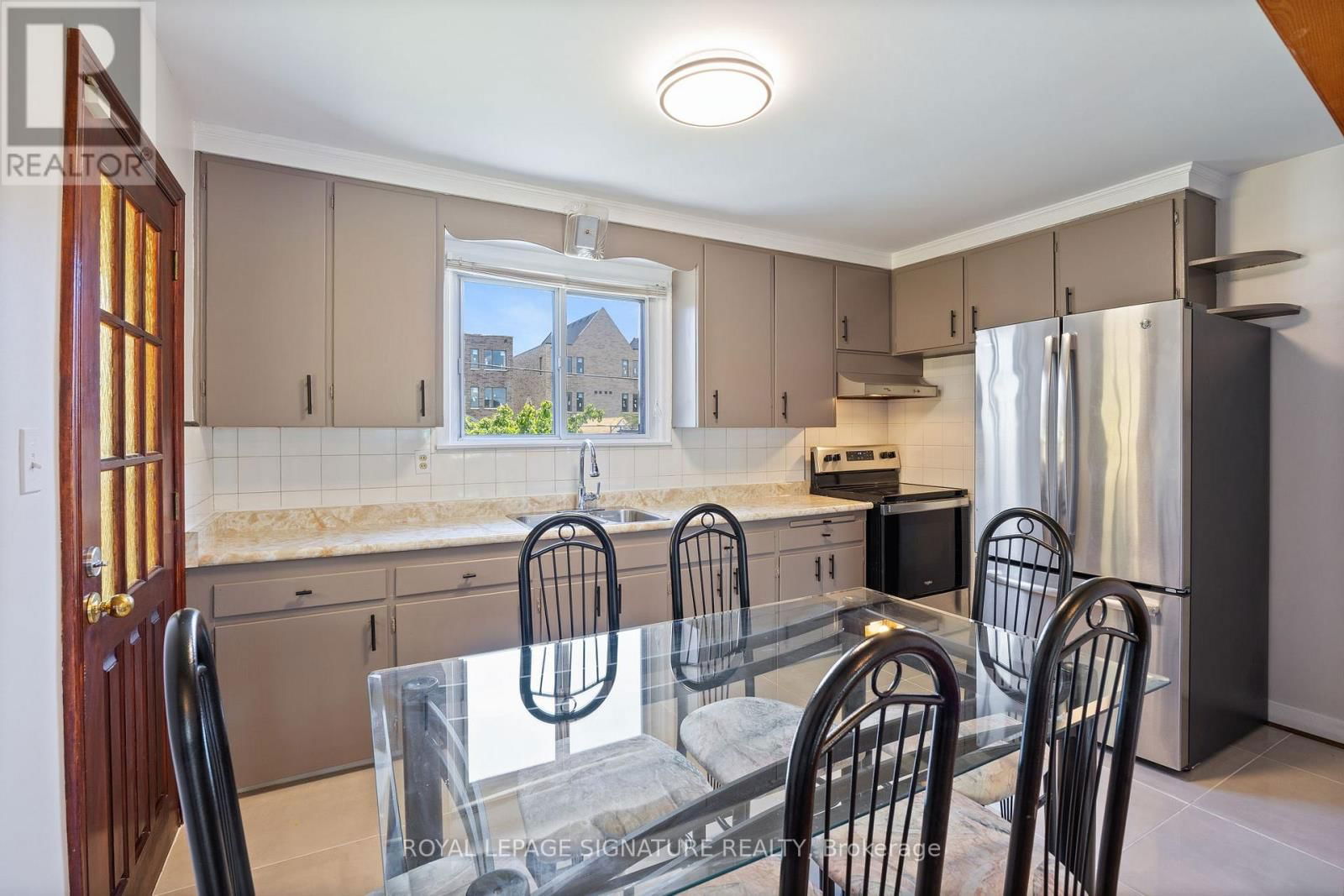 151 RANEE AVENUE Image 14