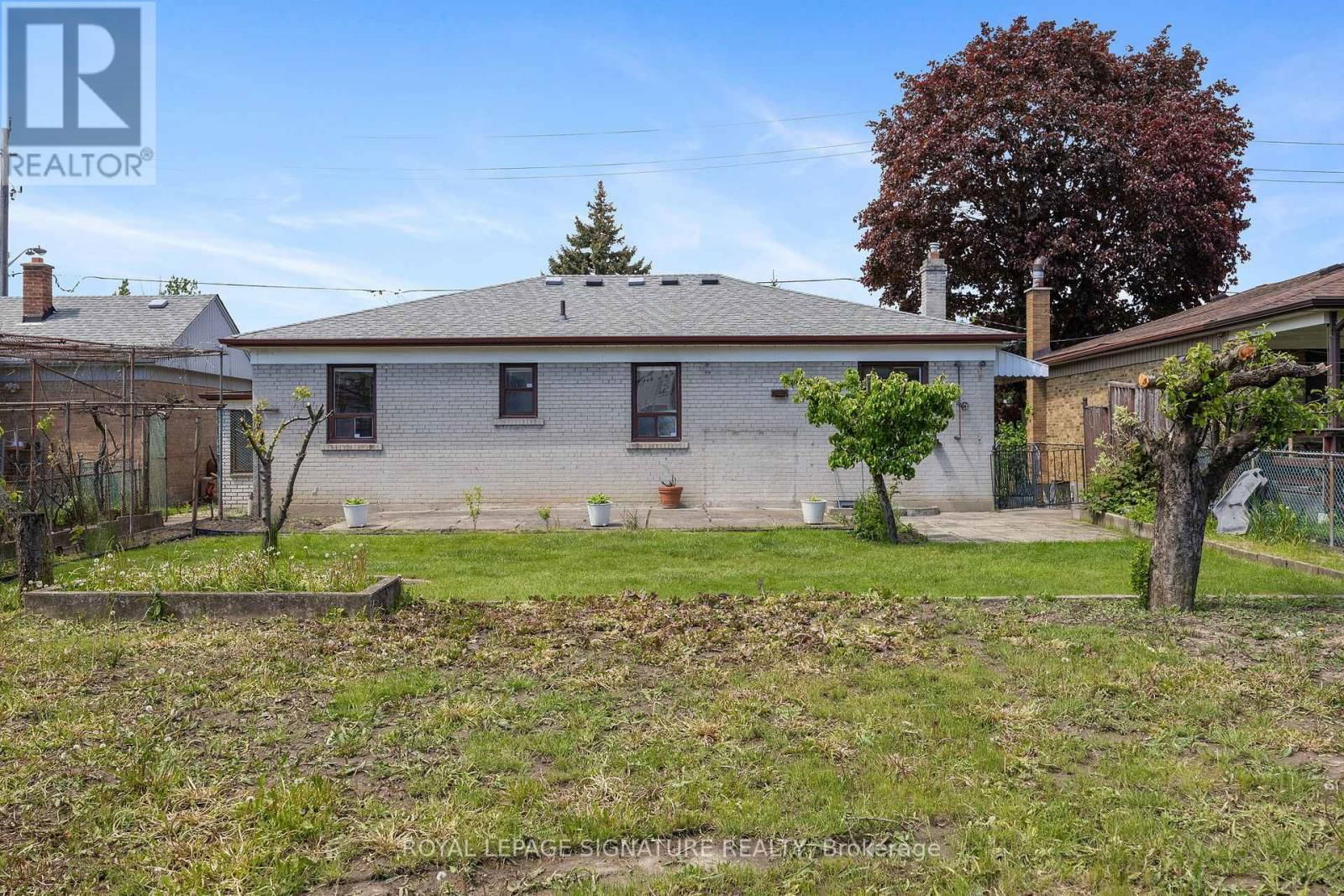 151 RANEE AVENUE Image 35