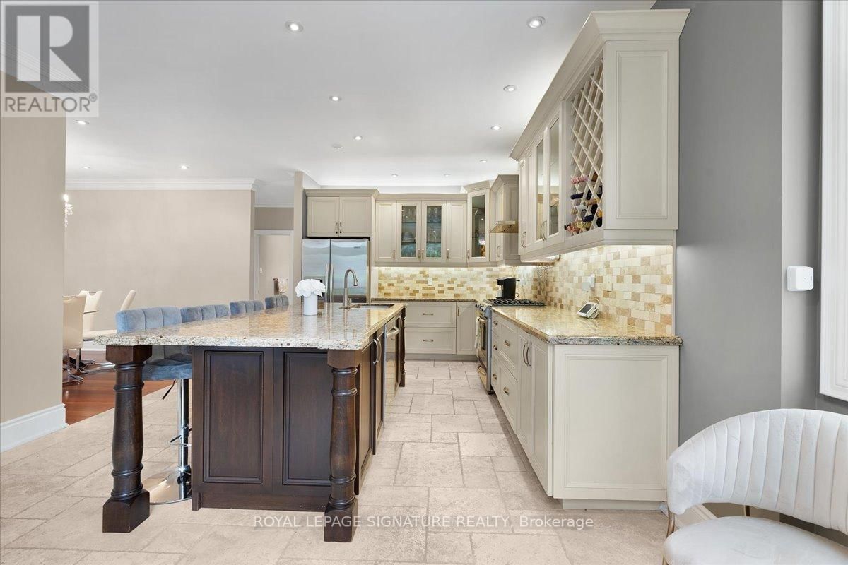 1 MARSHFIELD COURT Image 14