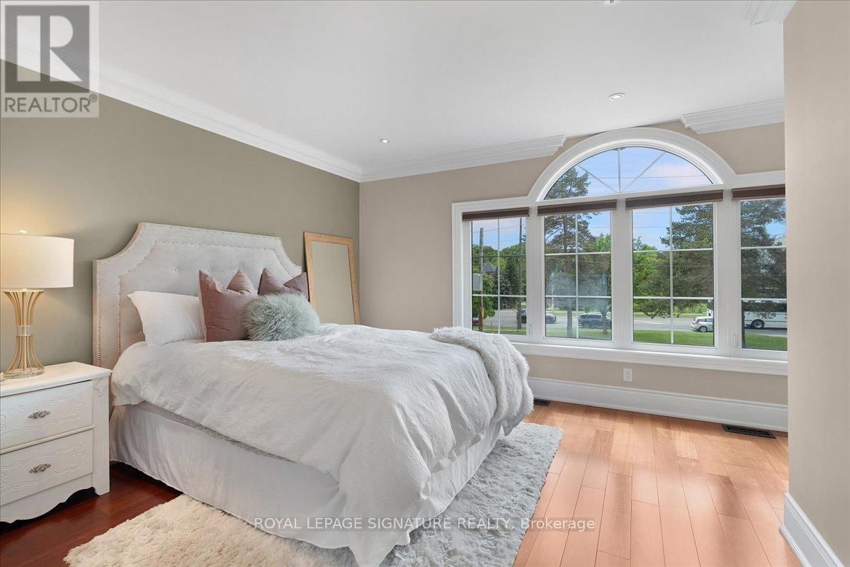 1 MARSHFIELD COURT Image 19