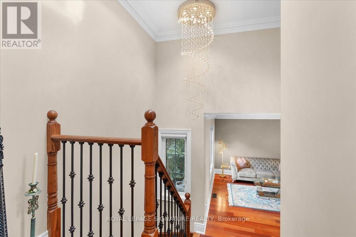 1 MARSHFIELD COURT Image 21
