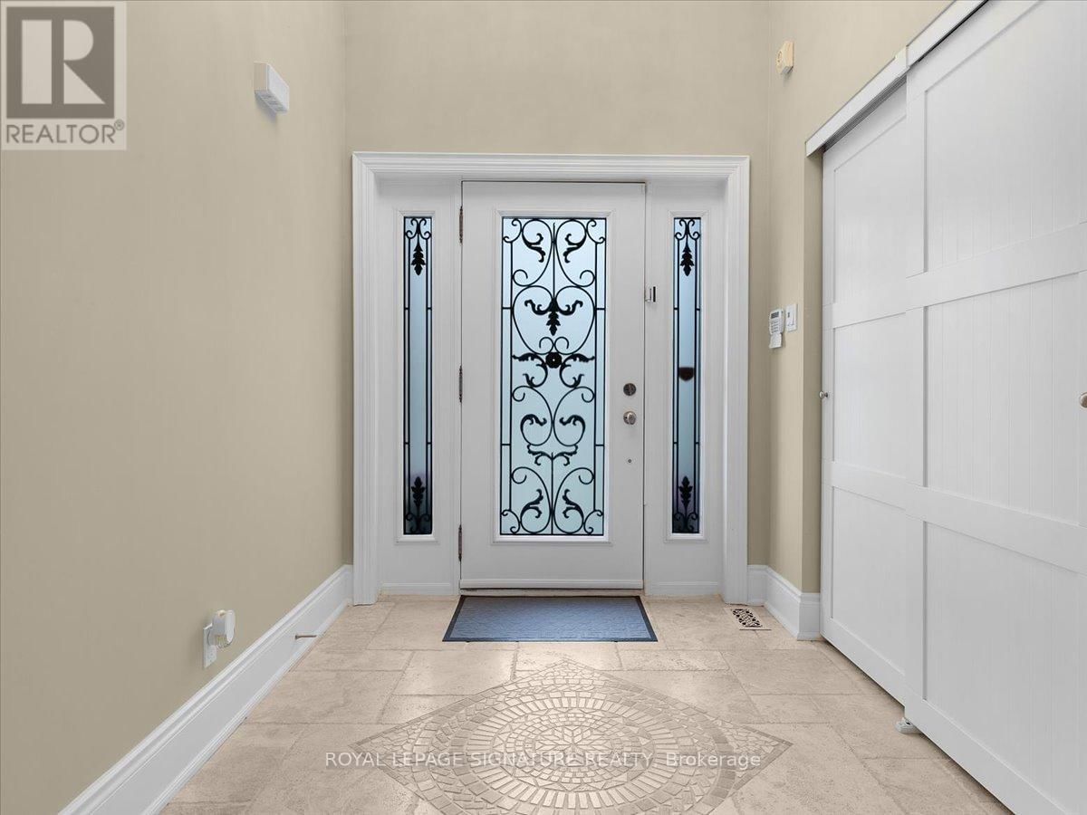 1 MARSHFIELD COURT Image 6