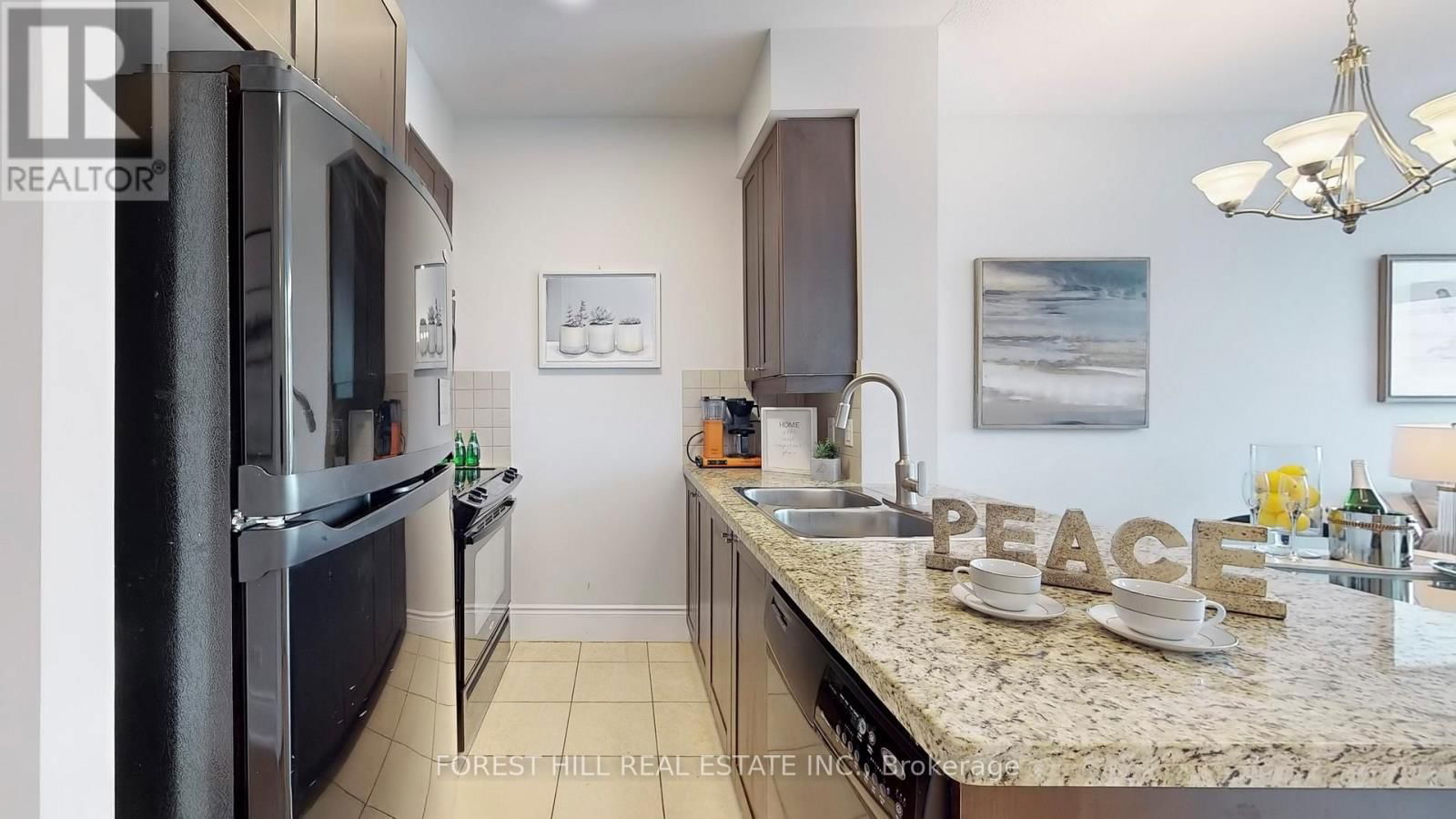 PH 24 - 25 GREENVIEW AVENUE Image 10