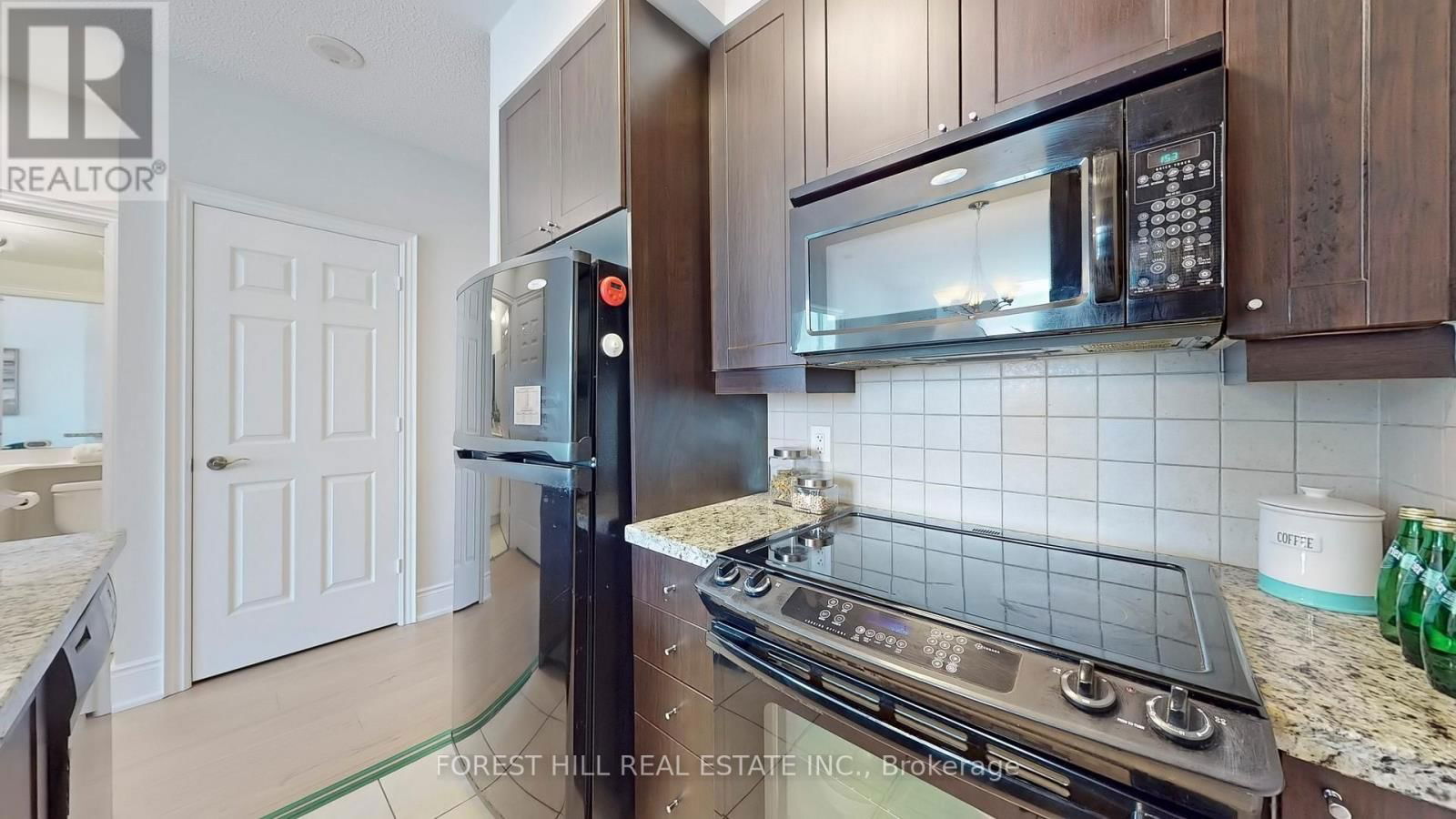 PH 24 - 25 GREENVIEW AVENUE Image 13