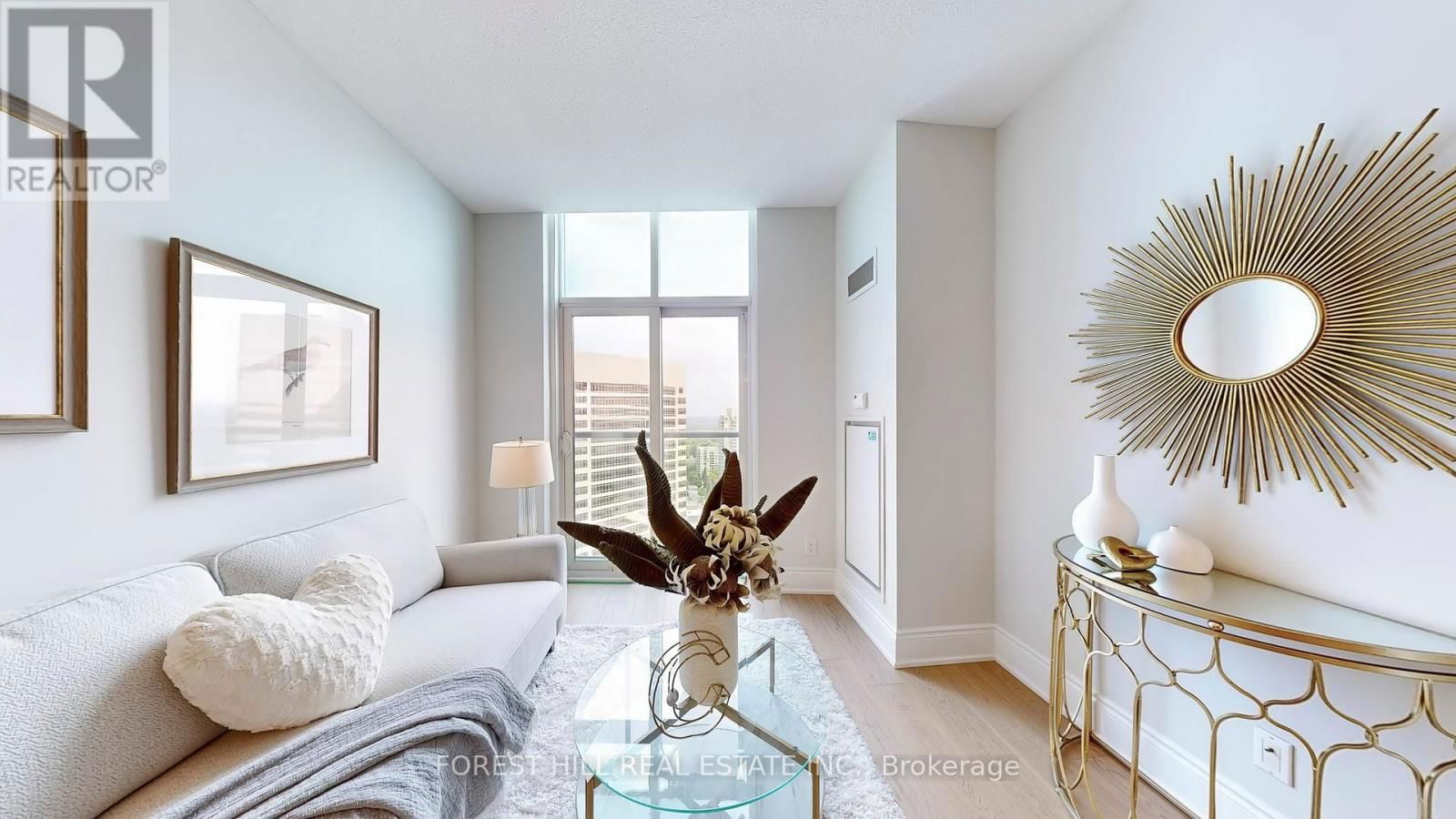 PH 24 - 25 GREENVIEW AVENUE Image 4