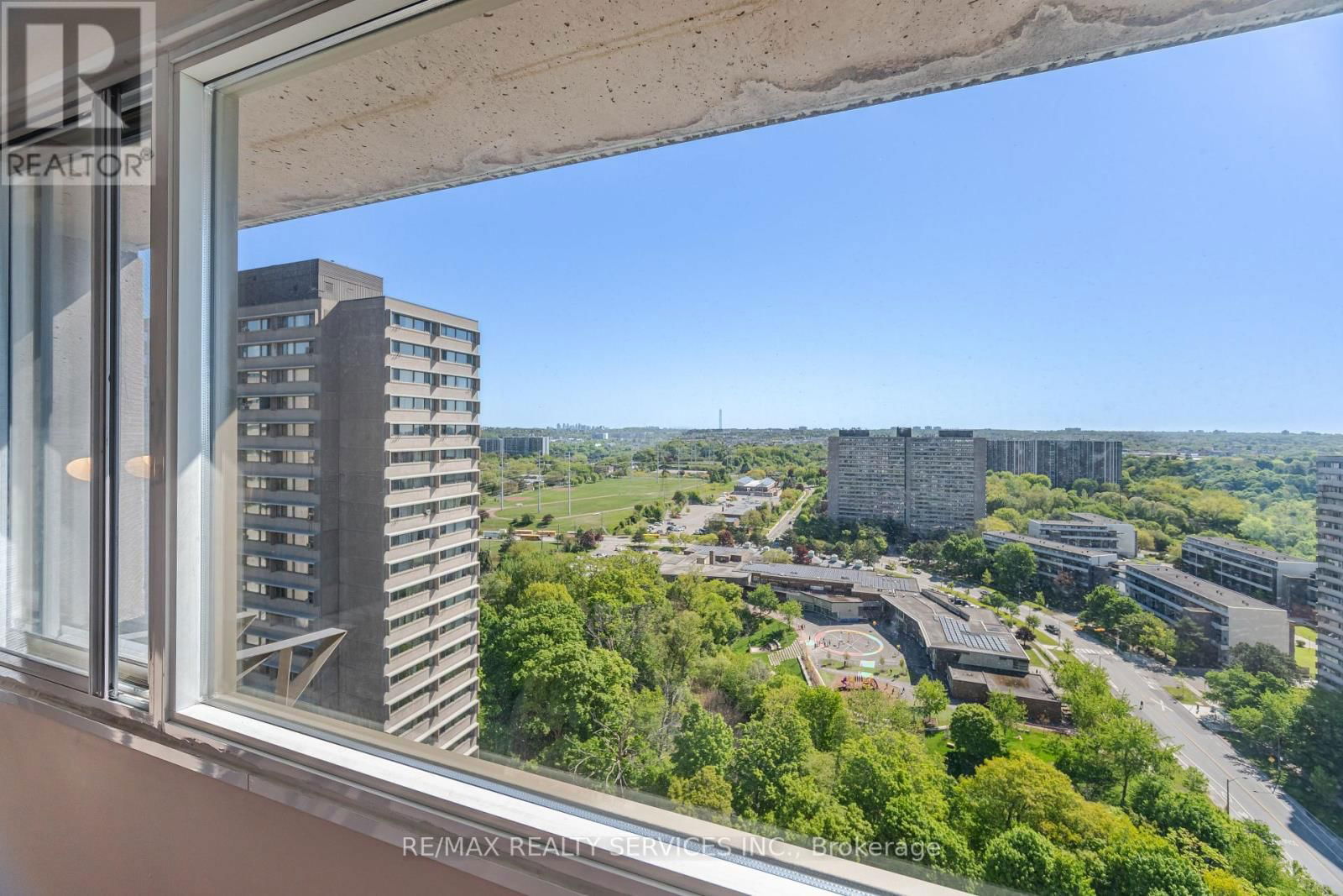 2304 - 715 DON MILLS ROAD Image 23