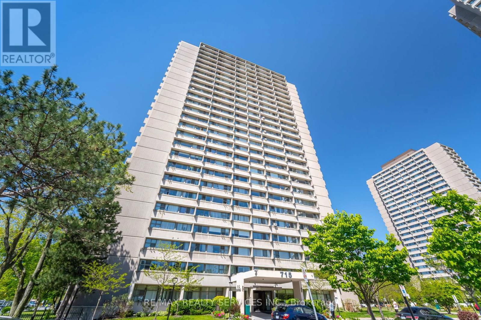 2304 - 715 DON MILLS ROAD Image 3
