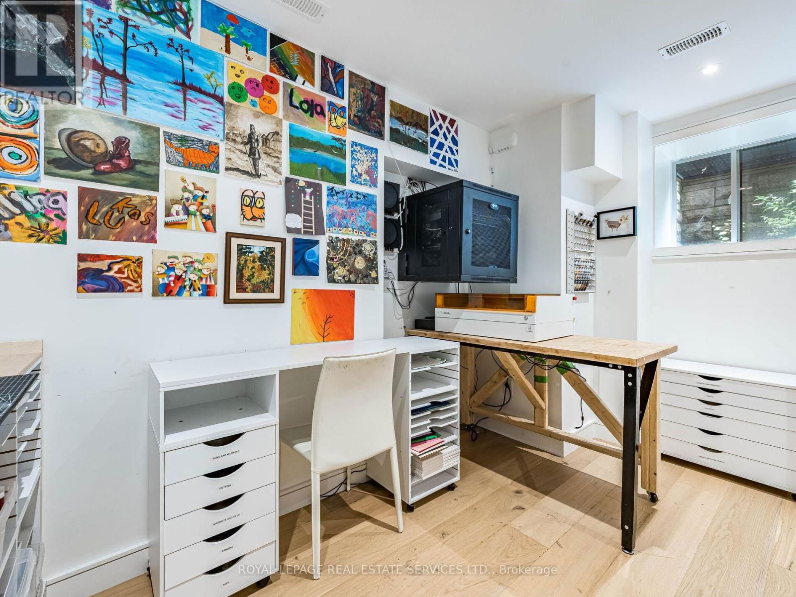 529 BRIAR HILL AVENUE Image 30