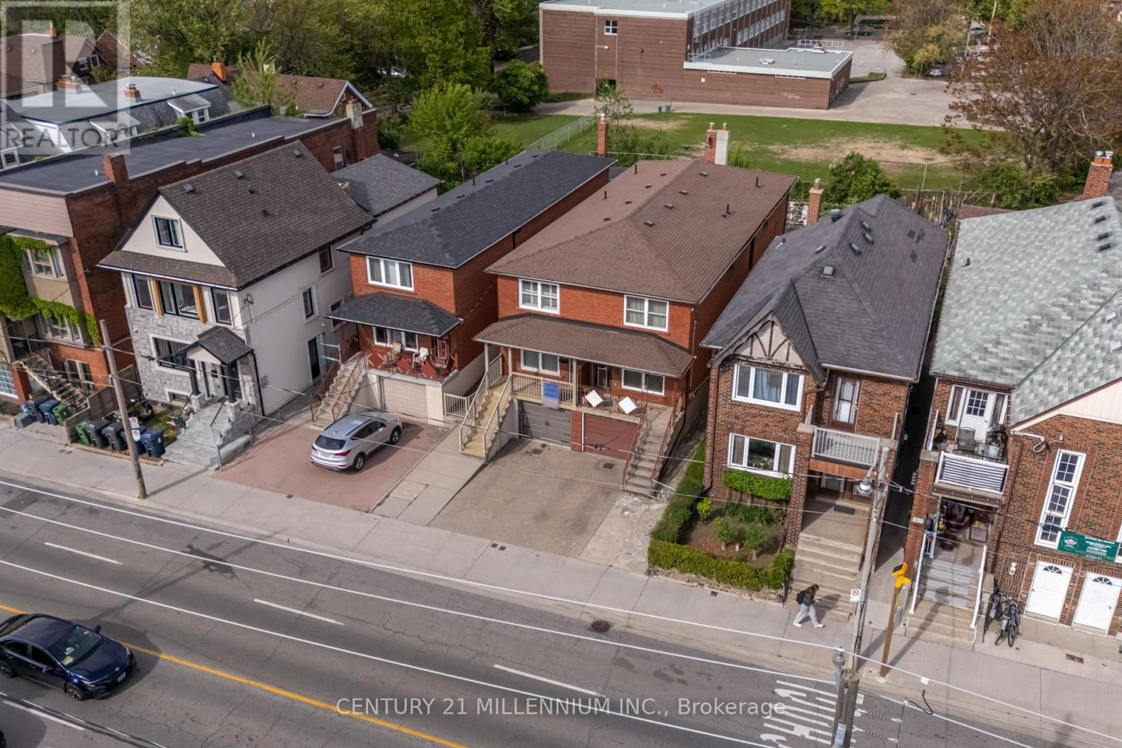 568 DUFFERIN STREET Image 31