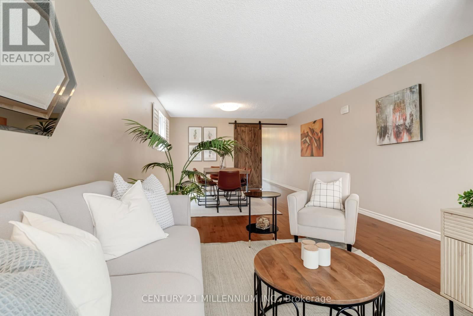 568 DUFFERIN STREET Image 7