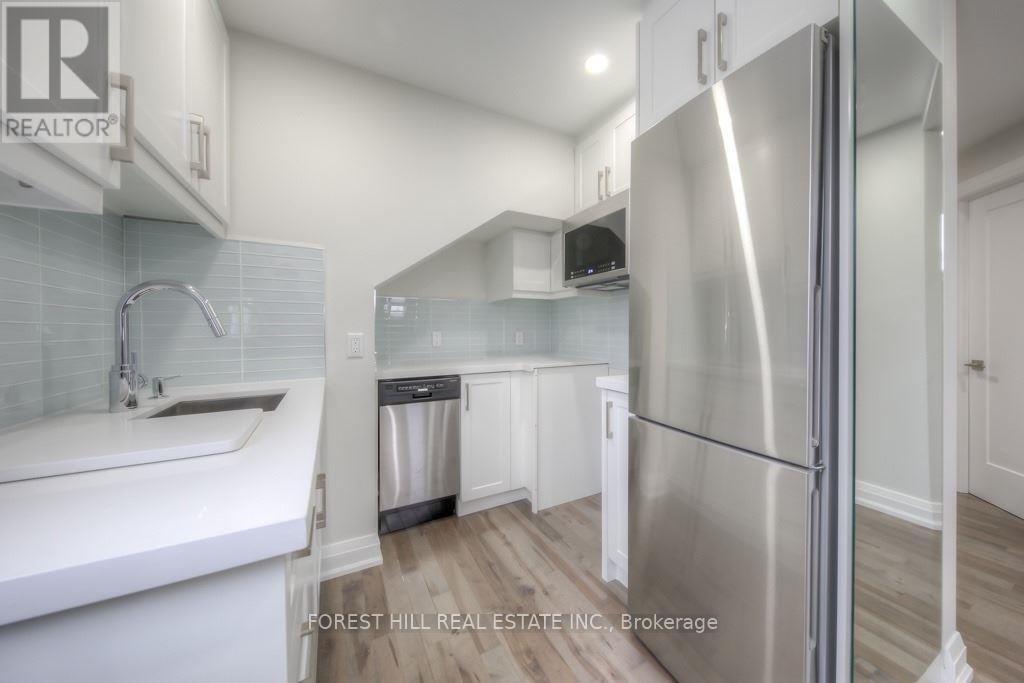 #3 - 1747 BATHURST STREET Image 4