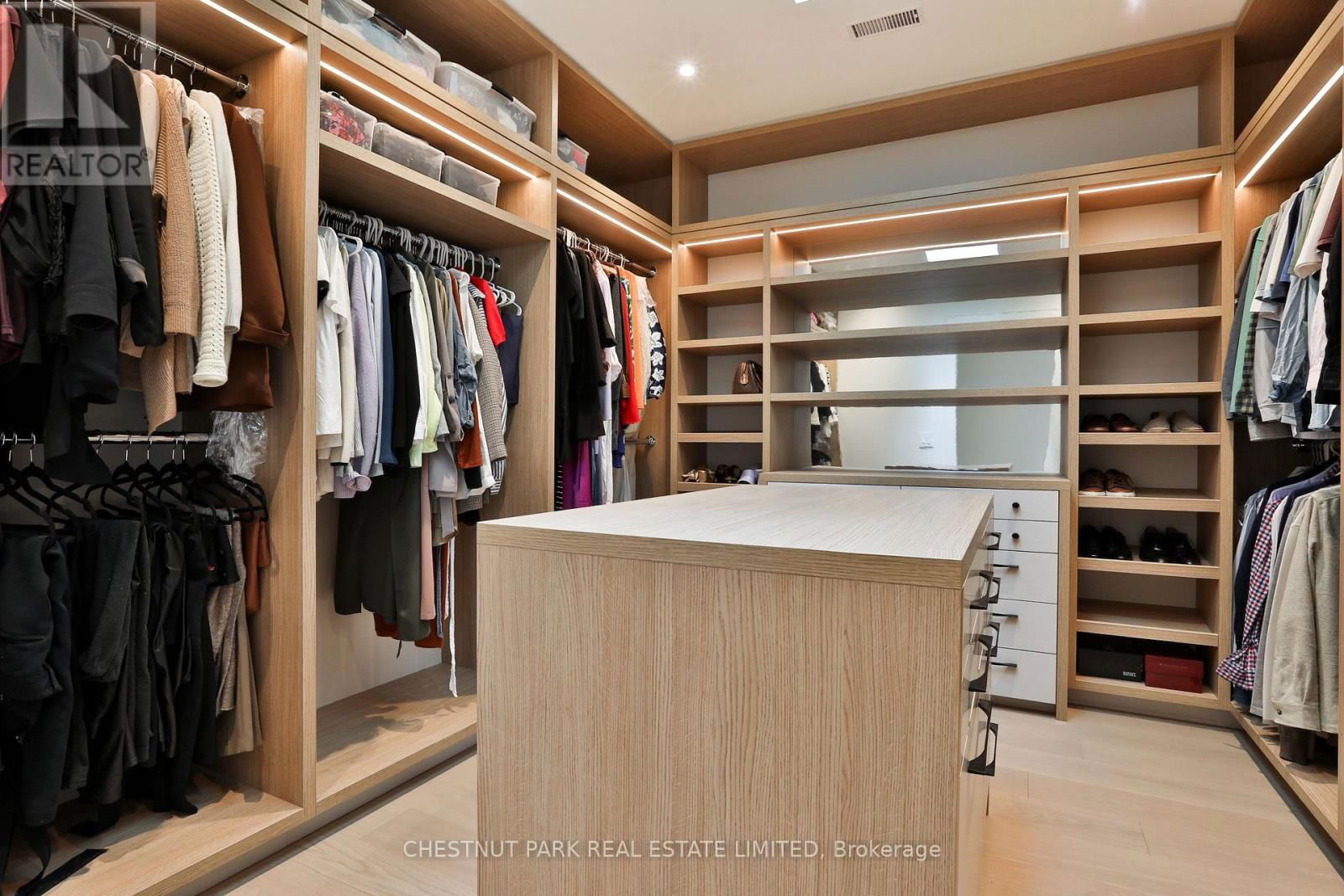 2 MARCHWOOD DRIVE Image 23