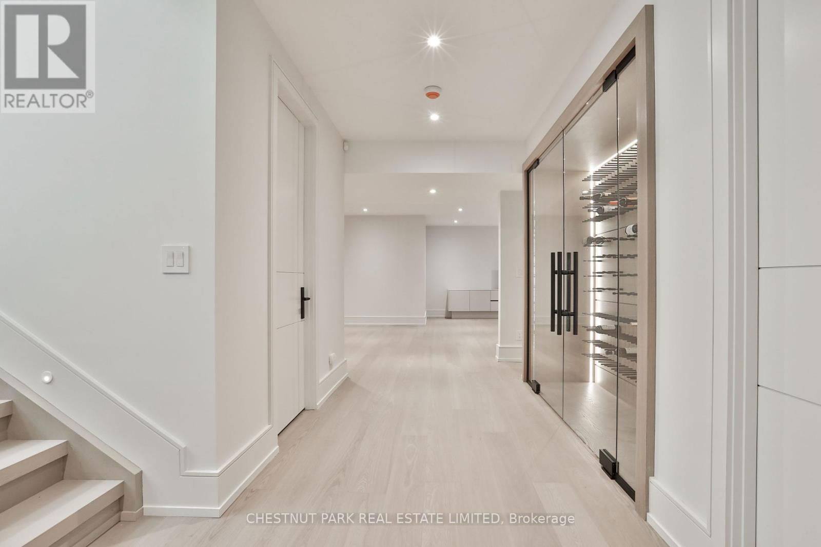 2 MARCHWOOD DRIVE Image 27