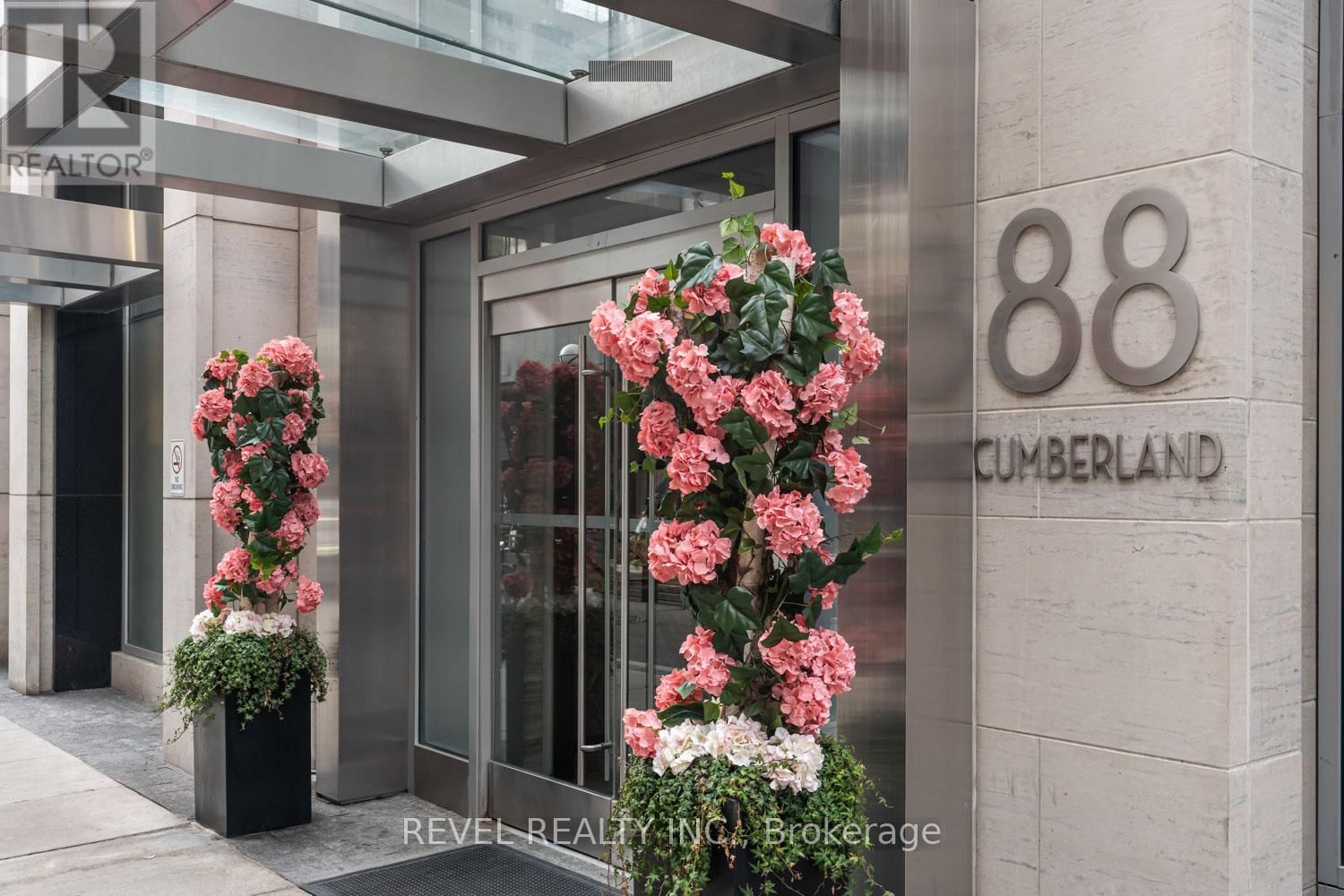 505 - 88 CUMBERLAND STREET Image 28
