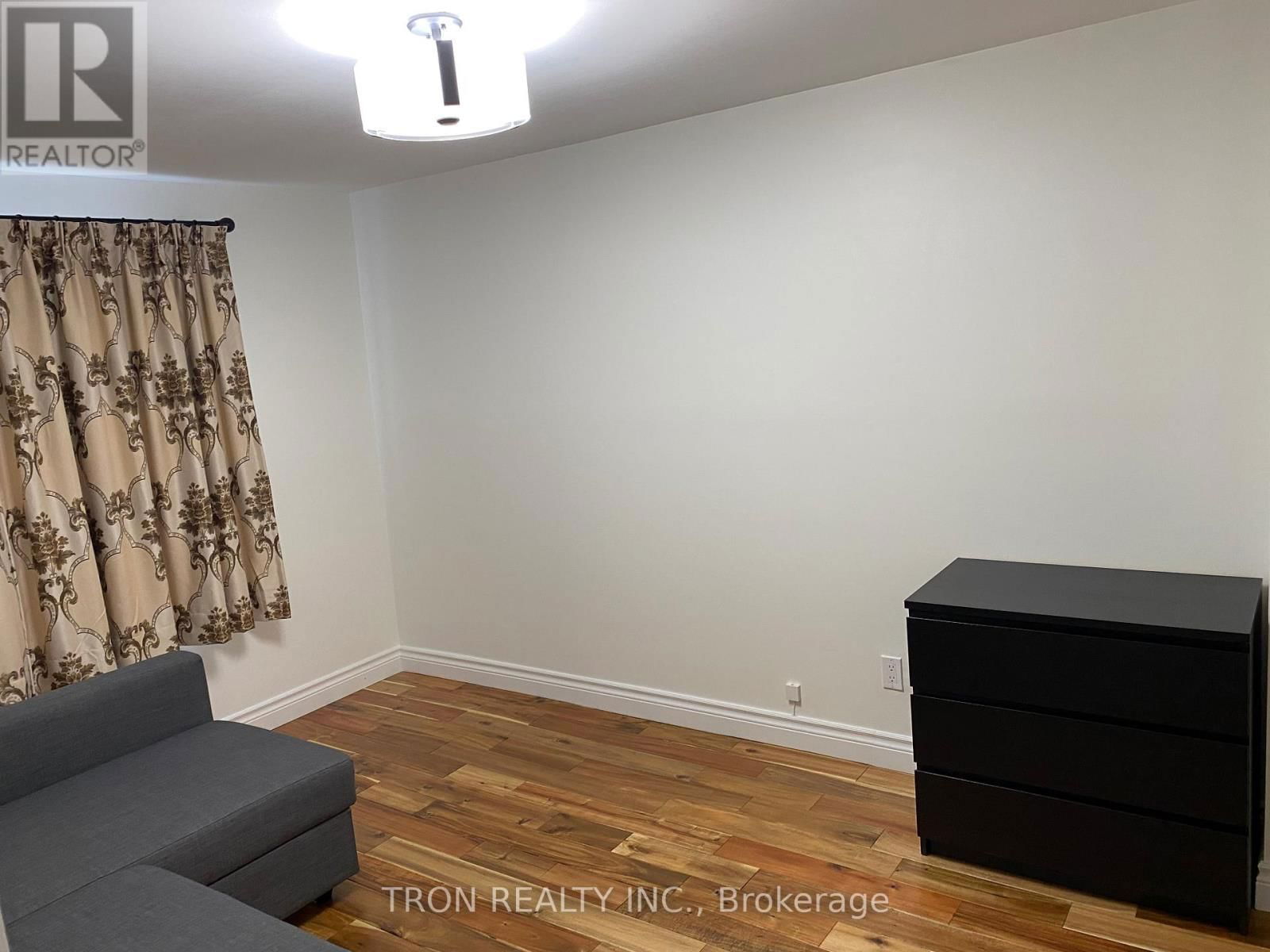 33 YELLOW BIRCH WAY Image 7