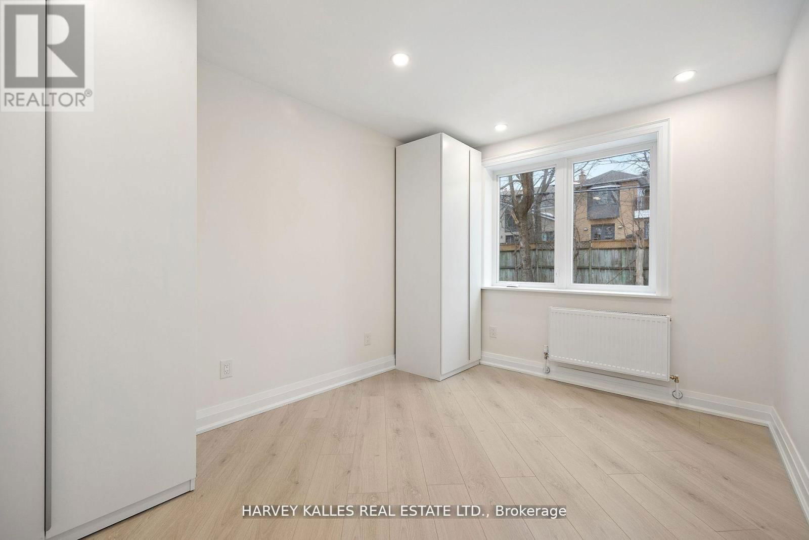 Unit 2 - 1006 EGLINTON AVENUE WEST Image 19