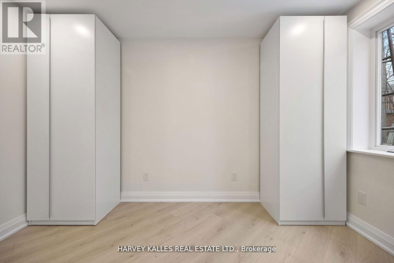 Unit 2 - 1006 EGLINTON AVENUE WEST Image 23