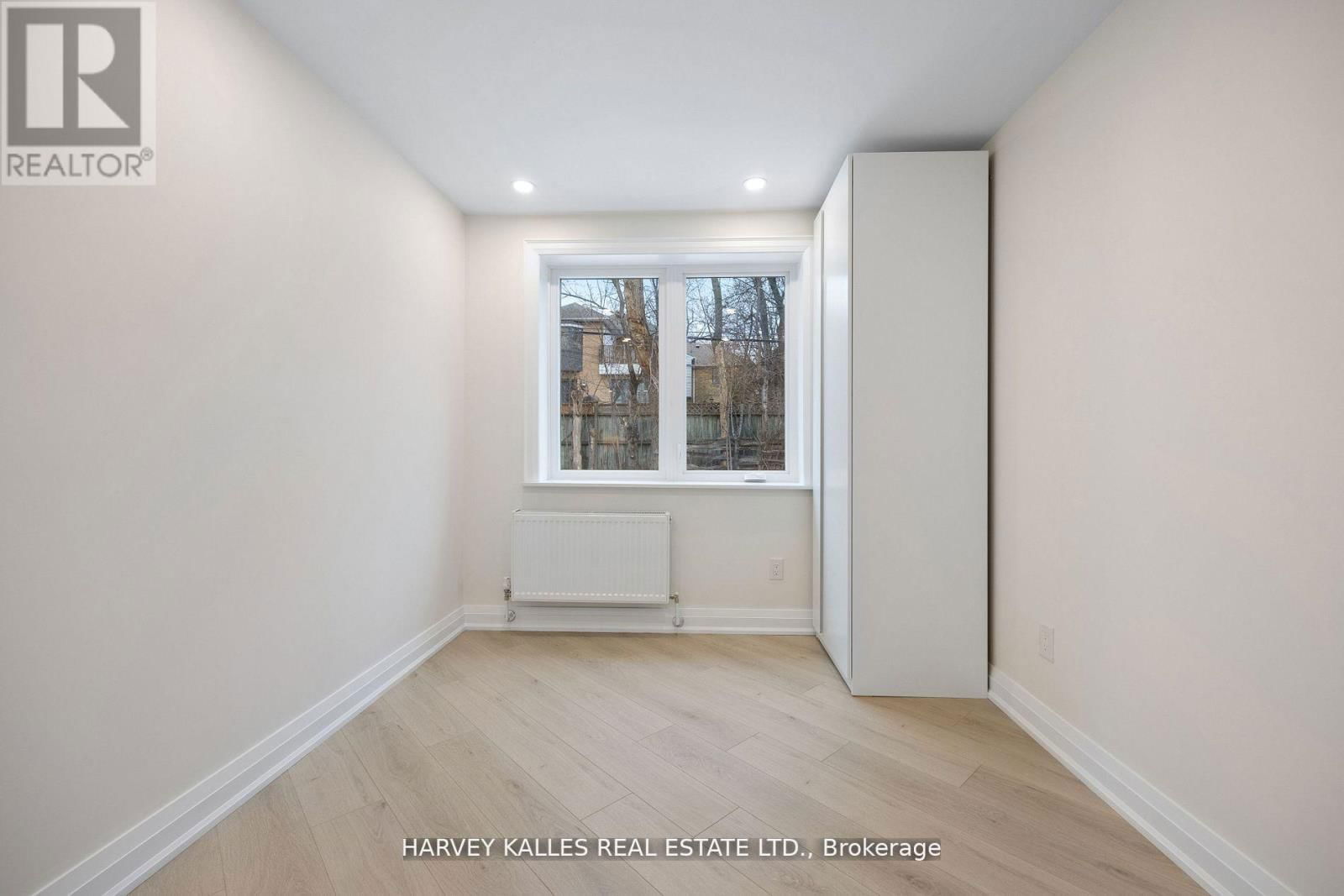 Unit 2 - 1006 EGLINTON AVENUE WEST Image 28