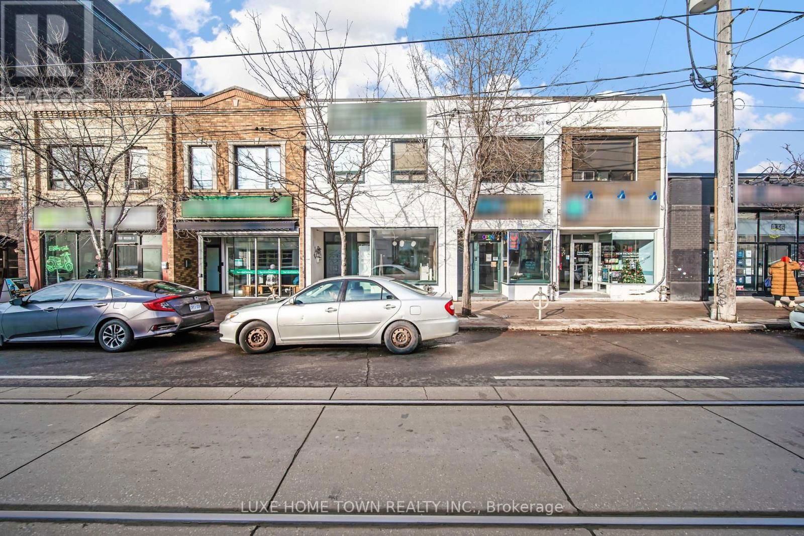 842 DUNDAS STREET WEST Image 48