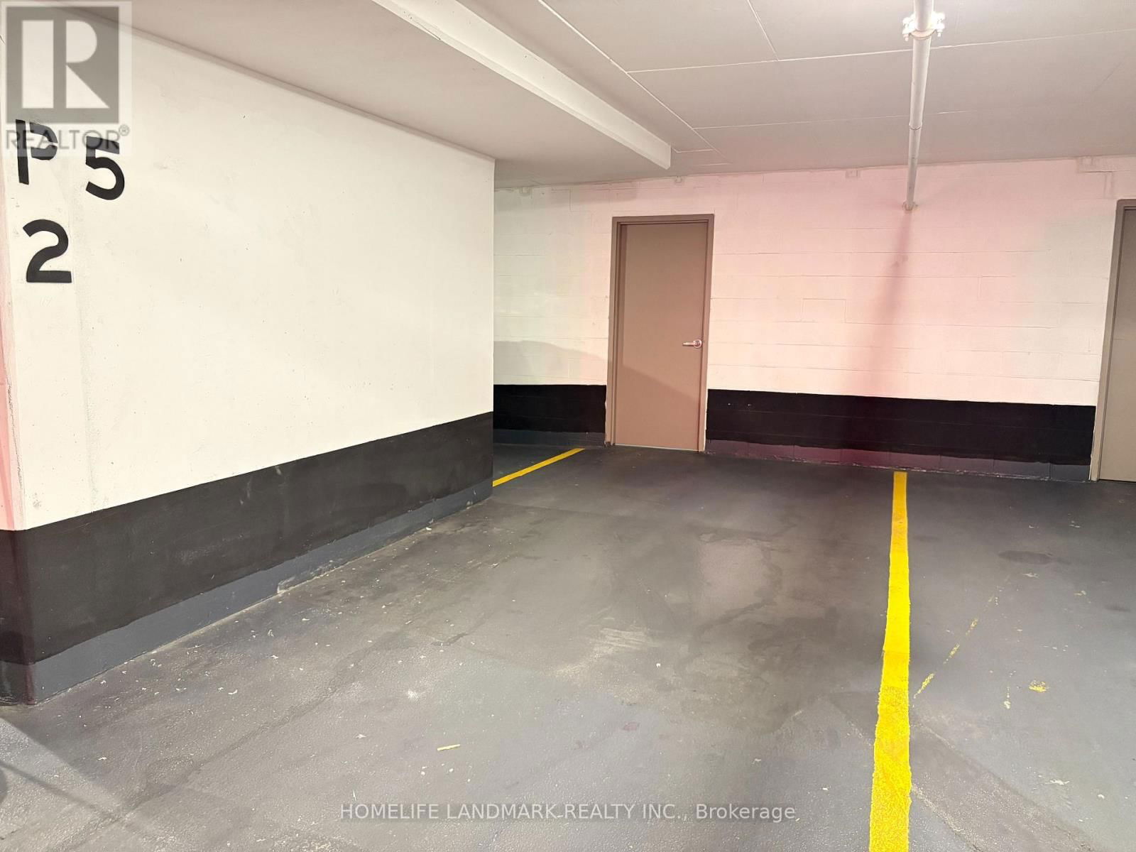 2102 - 35 BALMUTO STREET Image 31