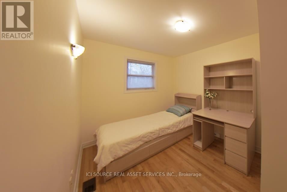2nd Floor - 2 WARING COURT Image 12