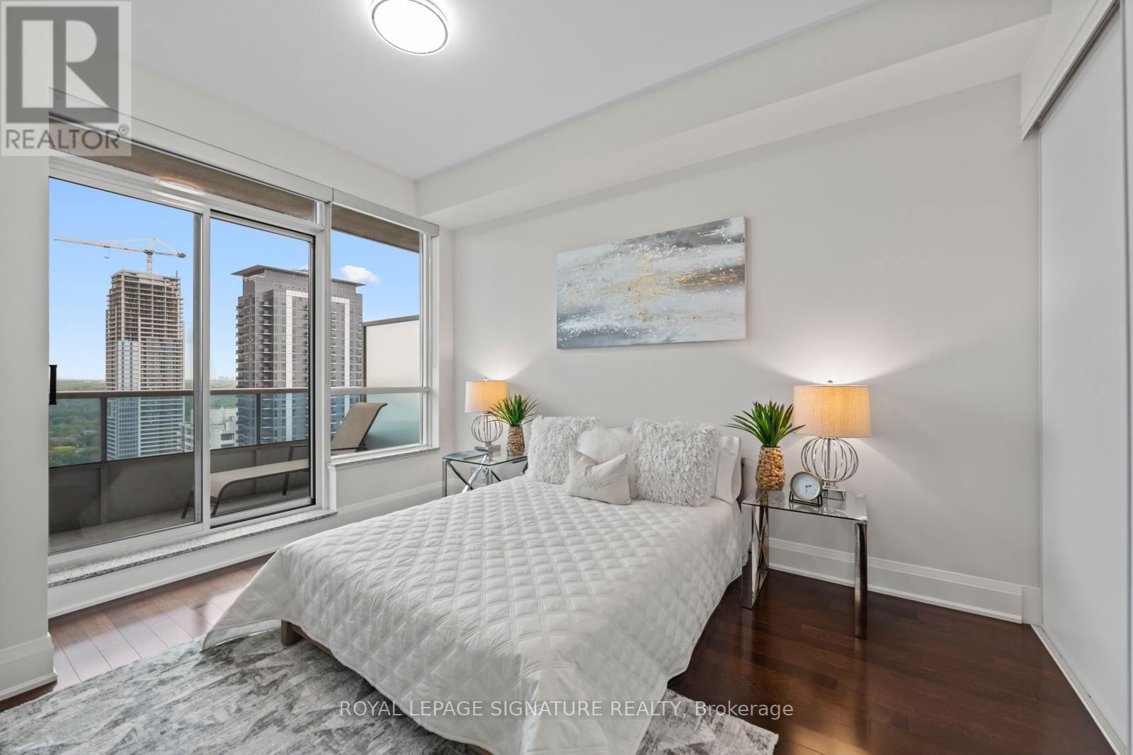 3207 - 500 SHERBOURNE STREET Image 28