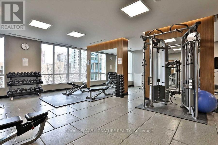 3207 - 500 SHERBOURNE STREET Image 35