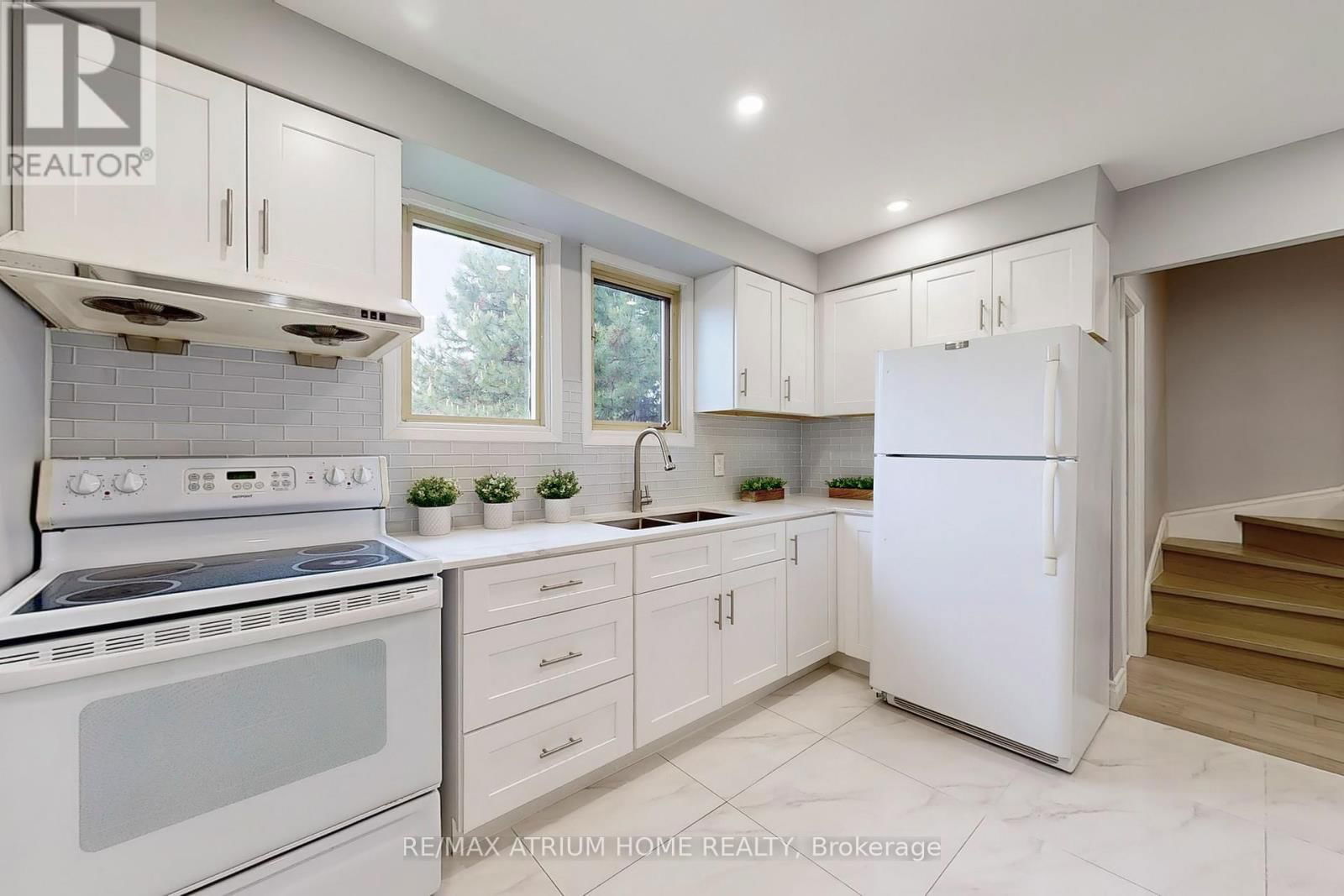 10 TOWNSEND ROAD Image 10