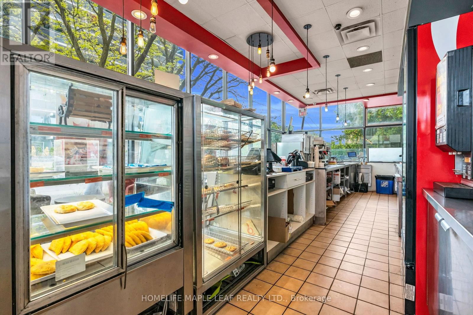 1471 EGLINTON AVENUE WEST Image 22