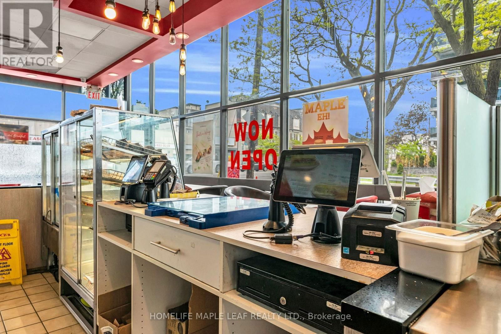 1471 EGLINTON AVENUE WEST Image 26