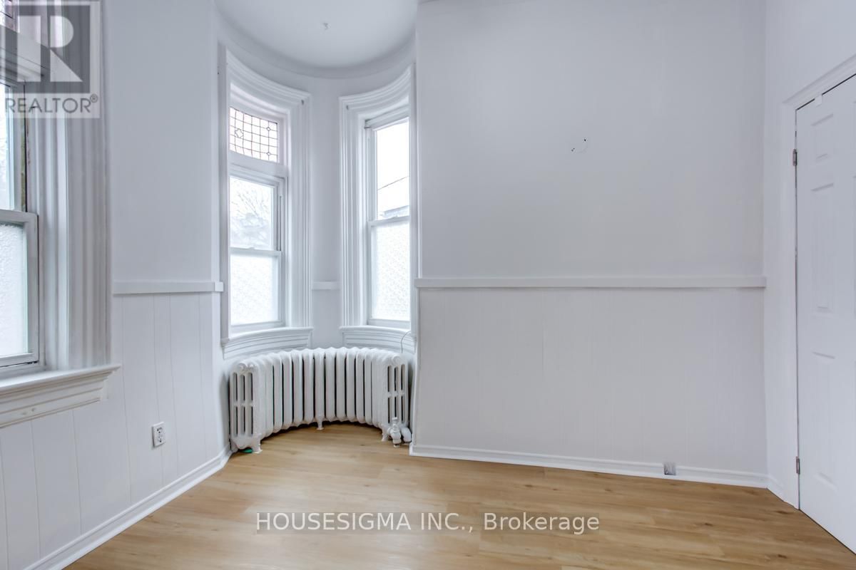 101 - 661 HURON STREET Image 6