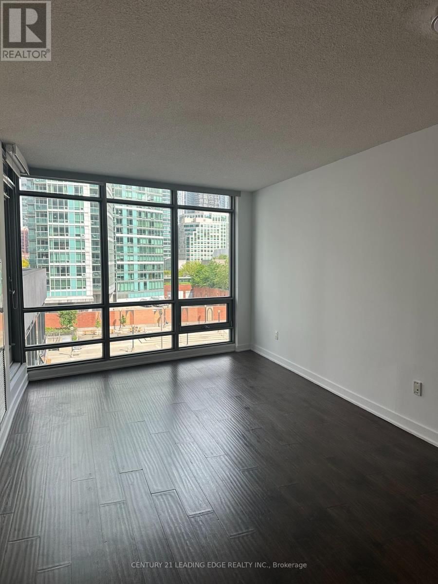 605 - 3 NAVY WHARF COURT Image 1
