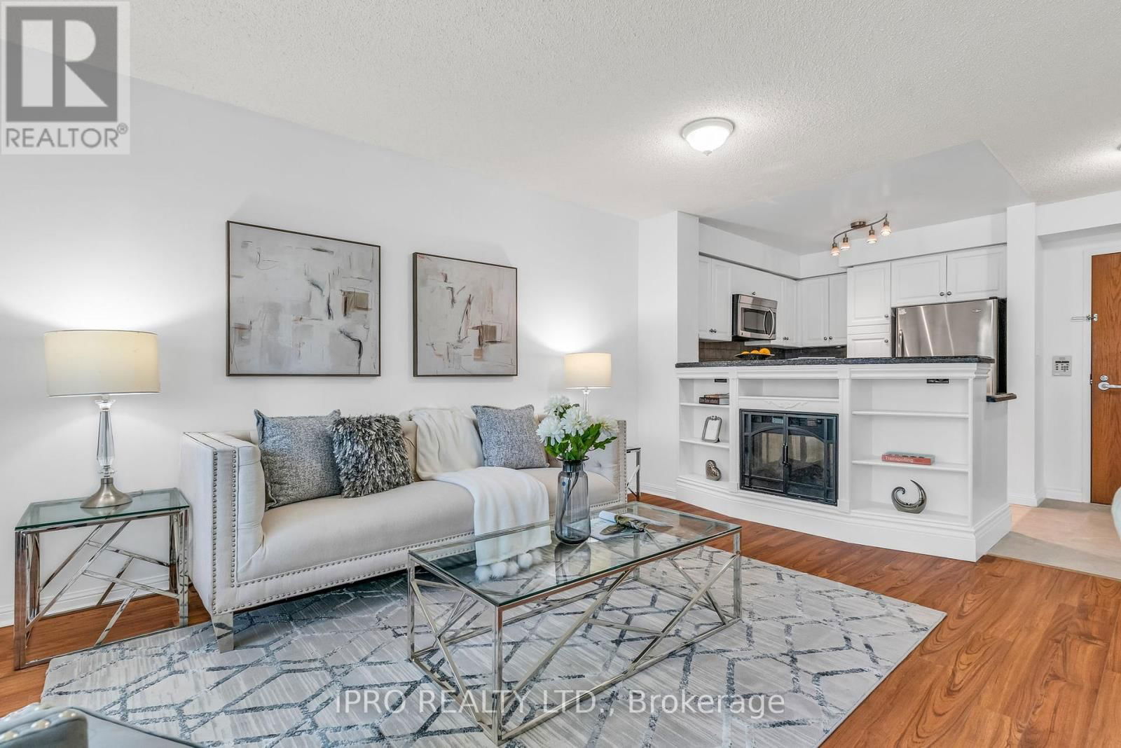 813 - 23 LORRAINE DRIVE Image 16