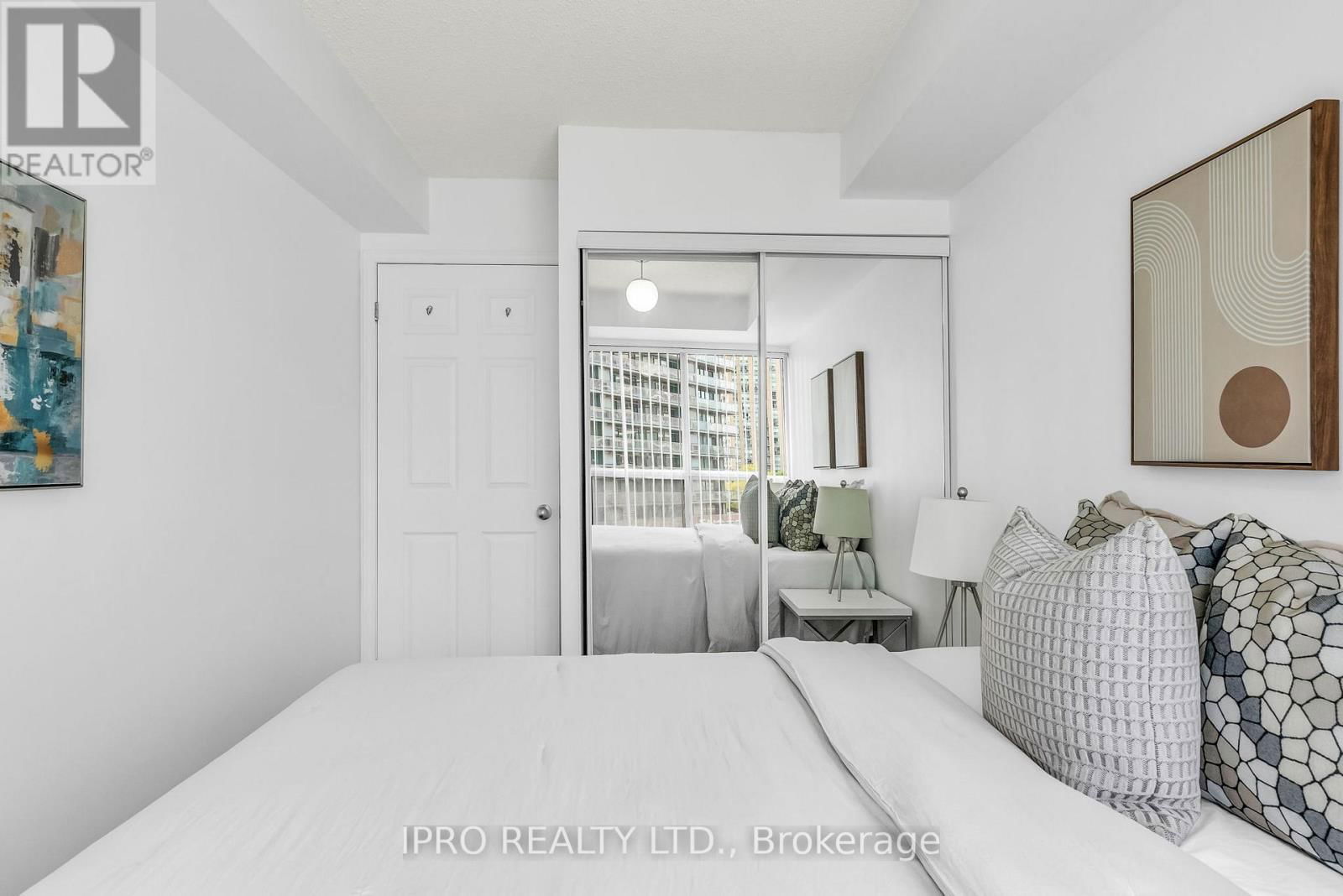813 - 23 LORRAINE DRIVE Image 24