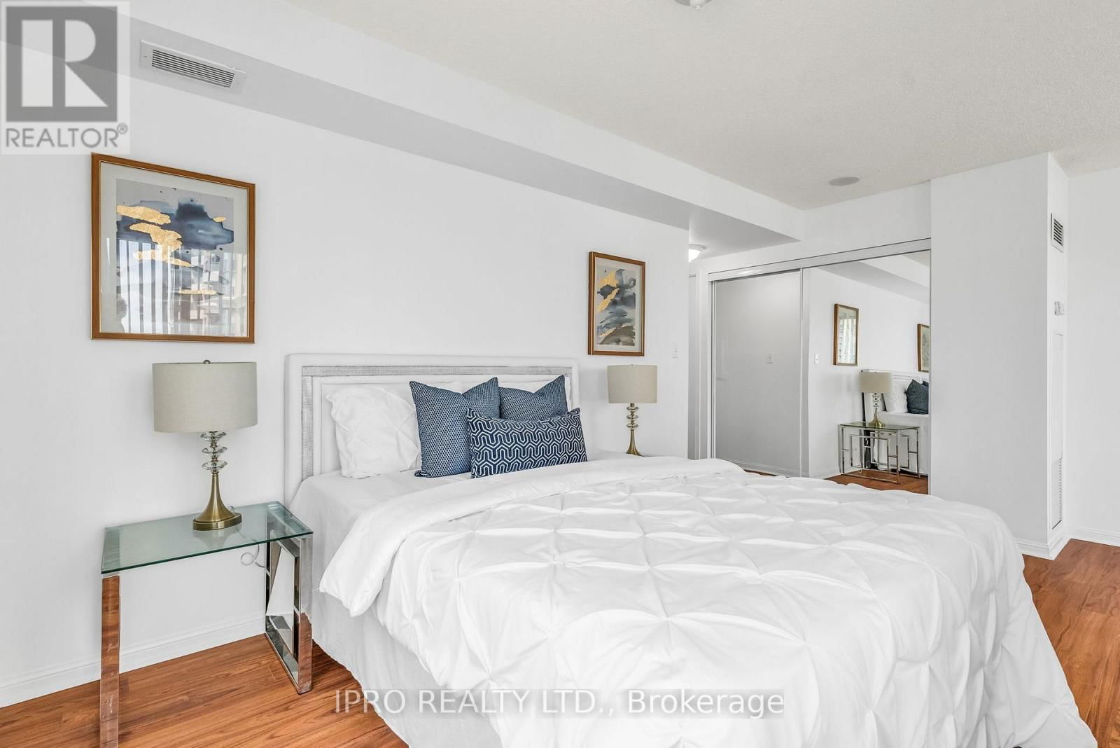 813 - 23 LORRAINE DRIVE Image 33