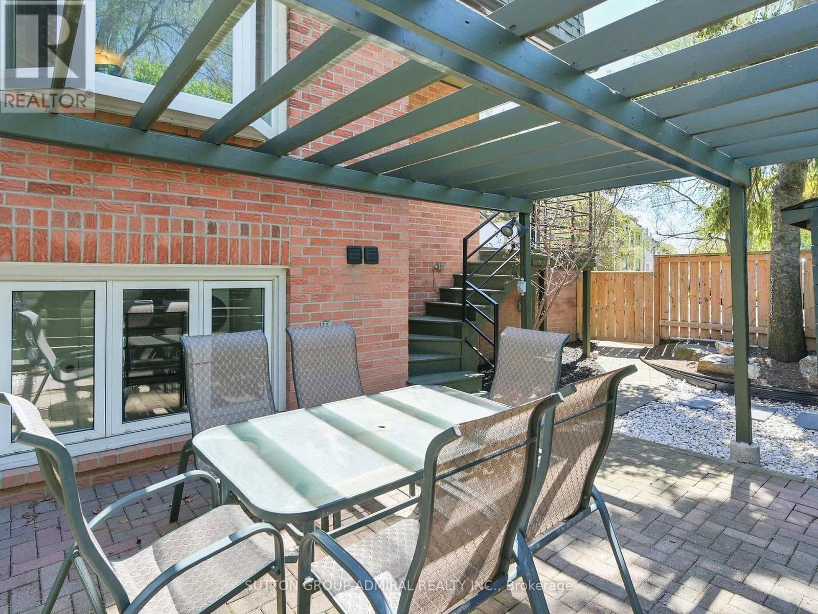 248 GLENGROVE AVENUE WEST Image 44