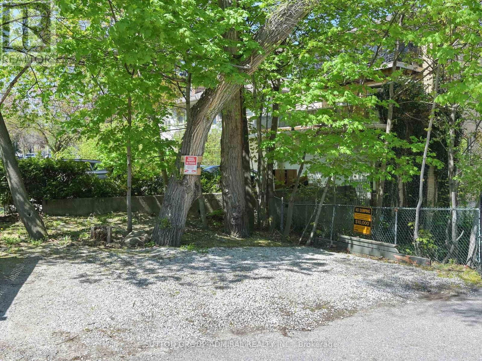248 GLENGROVE AVENUE WEST Image 45
