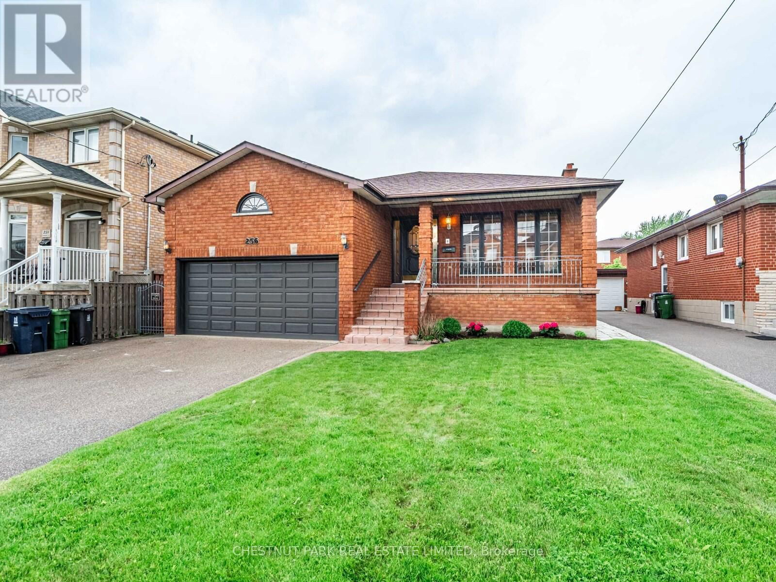 256 COCKSFIELD AVENUE Image 1