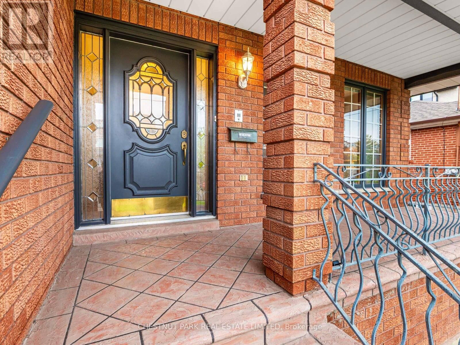 256 COCKSFIELD AVENUE Image 2
