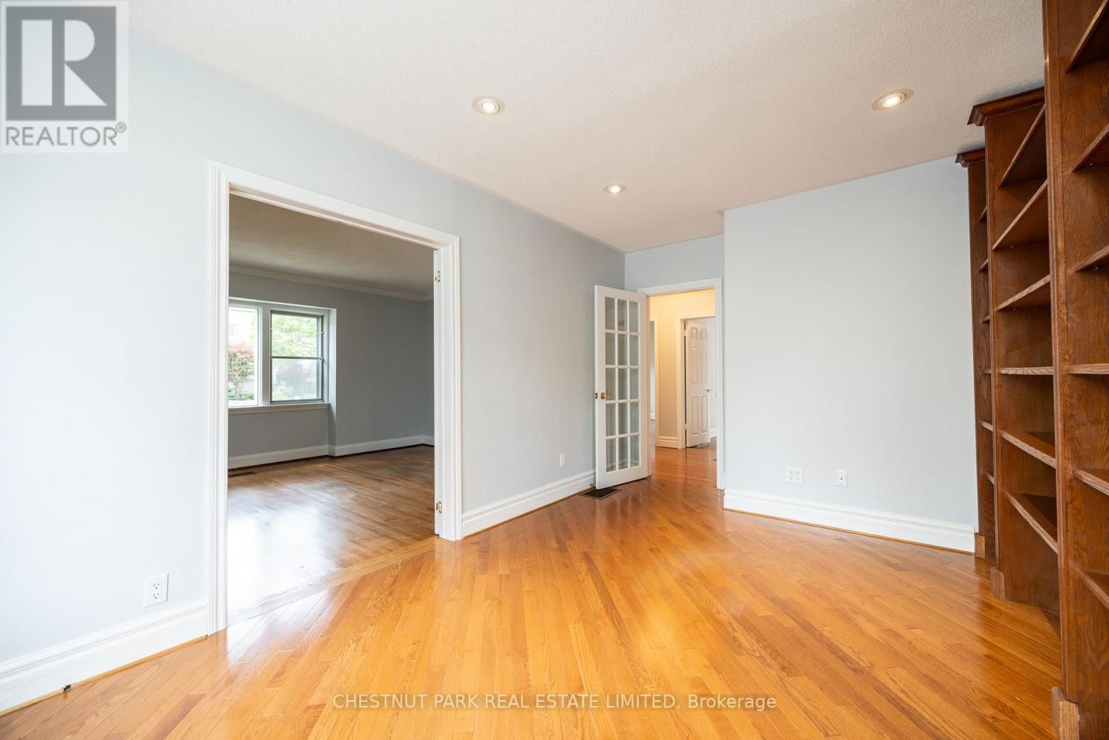 127 RANDOLPH ROAD Image 13
