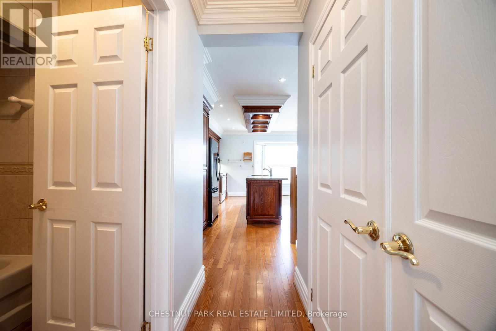 127 RANDOLPH ROAD Image 19