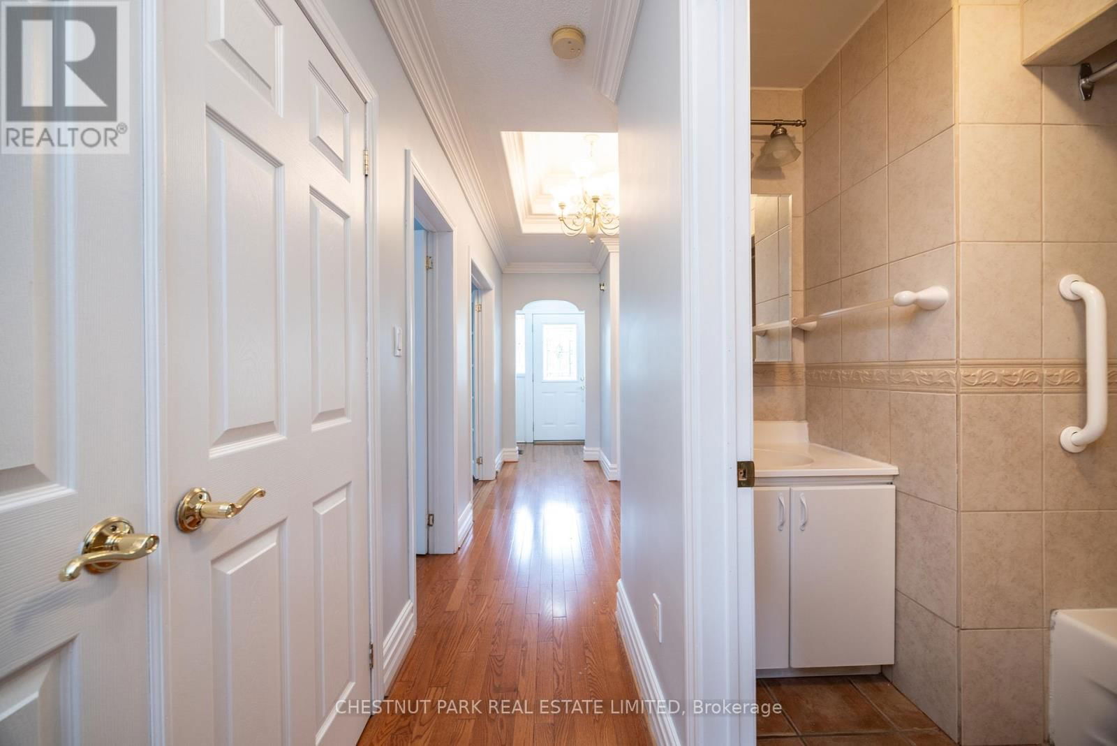 127 RANDOLPH ROAD Image 21