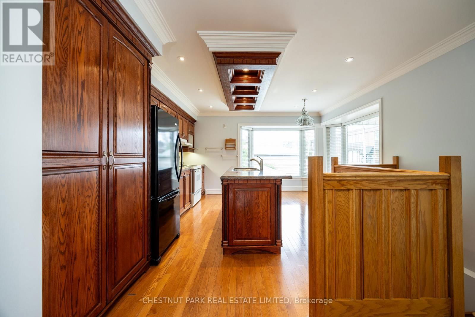 127 RANDOLPH ROAD Image 22