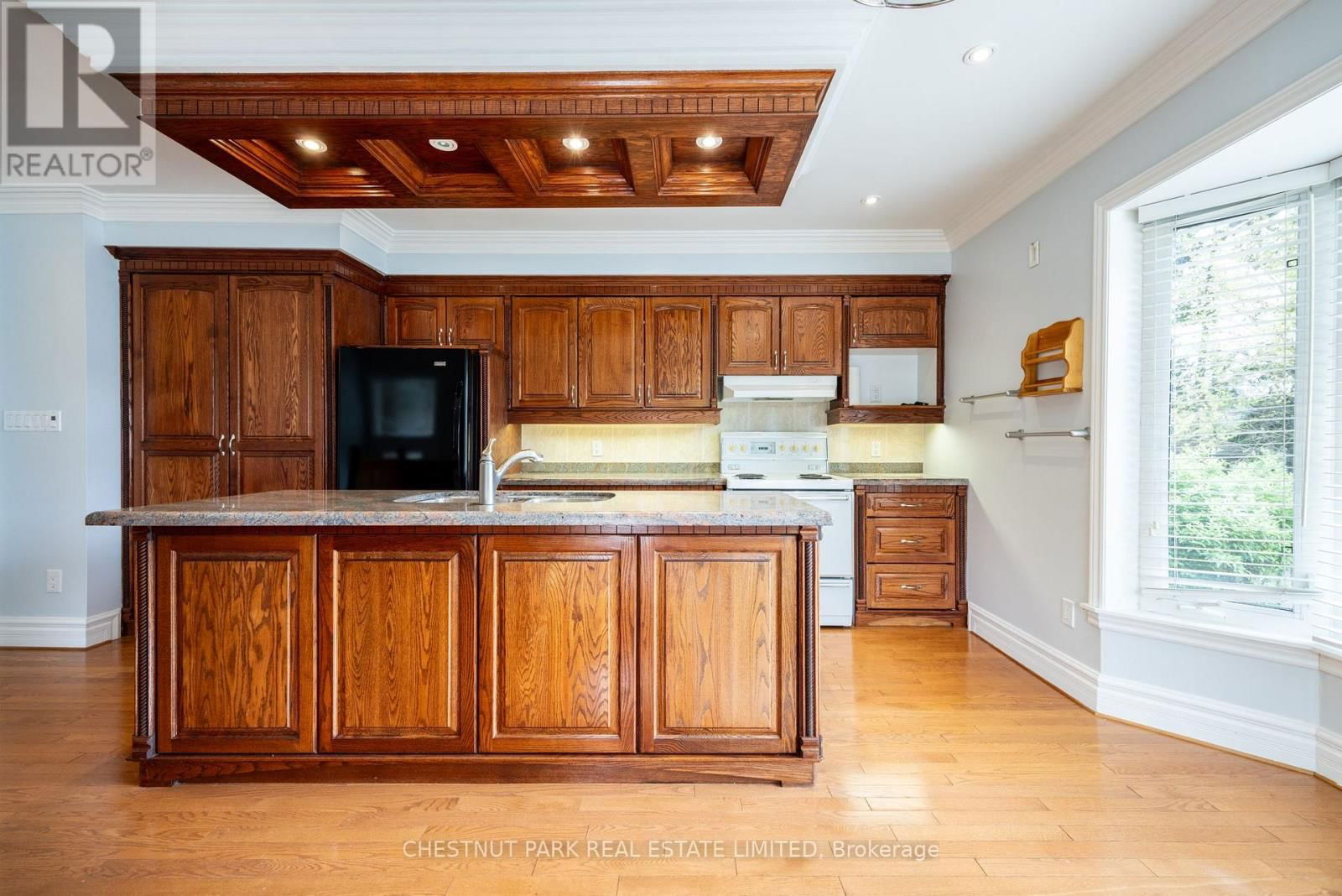 127 RANDOLPH ROAD Image 25