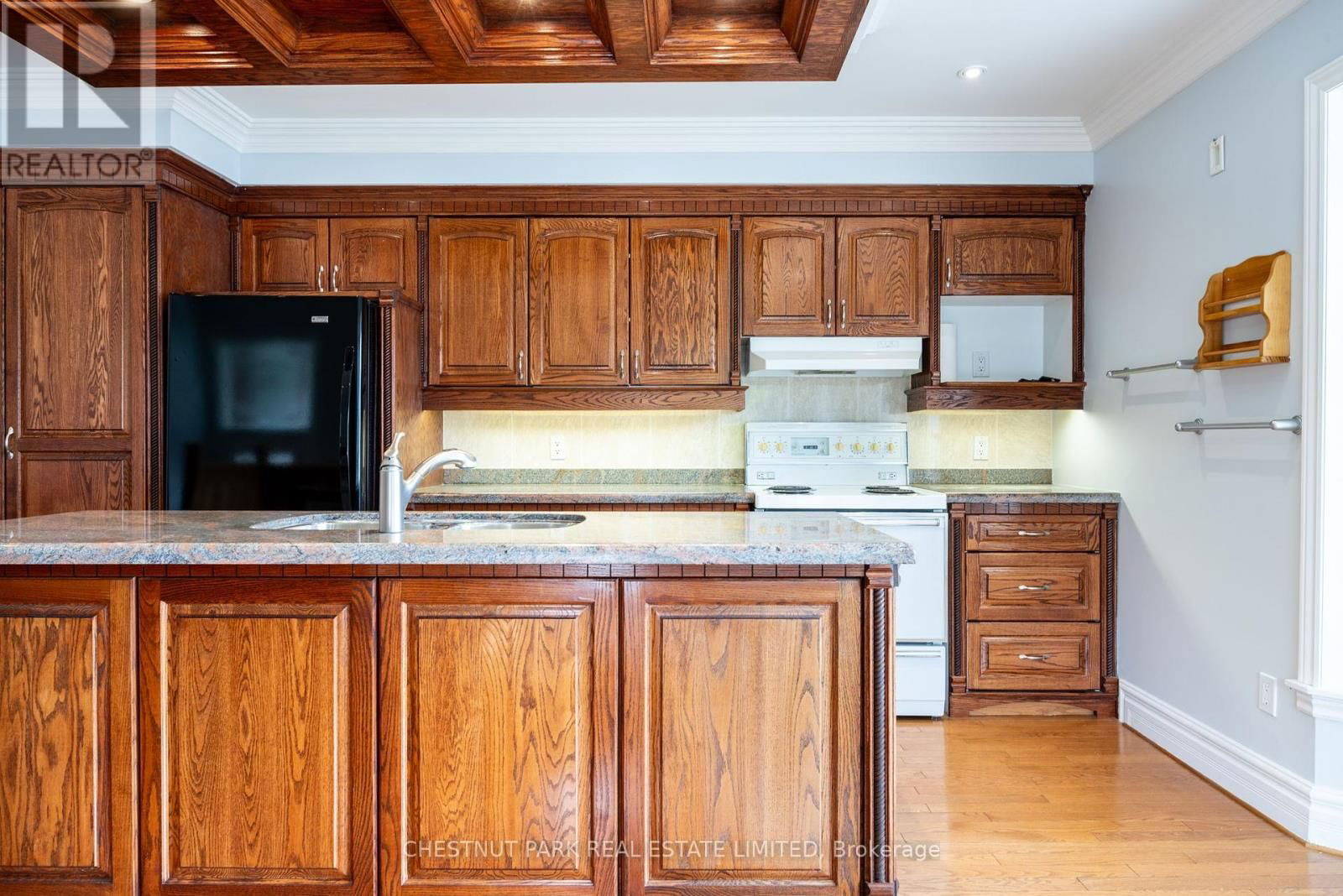 127 RANDOLPH ROAD Image 26