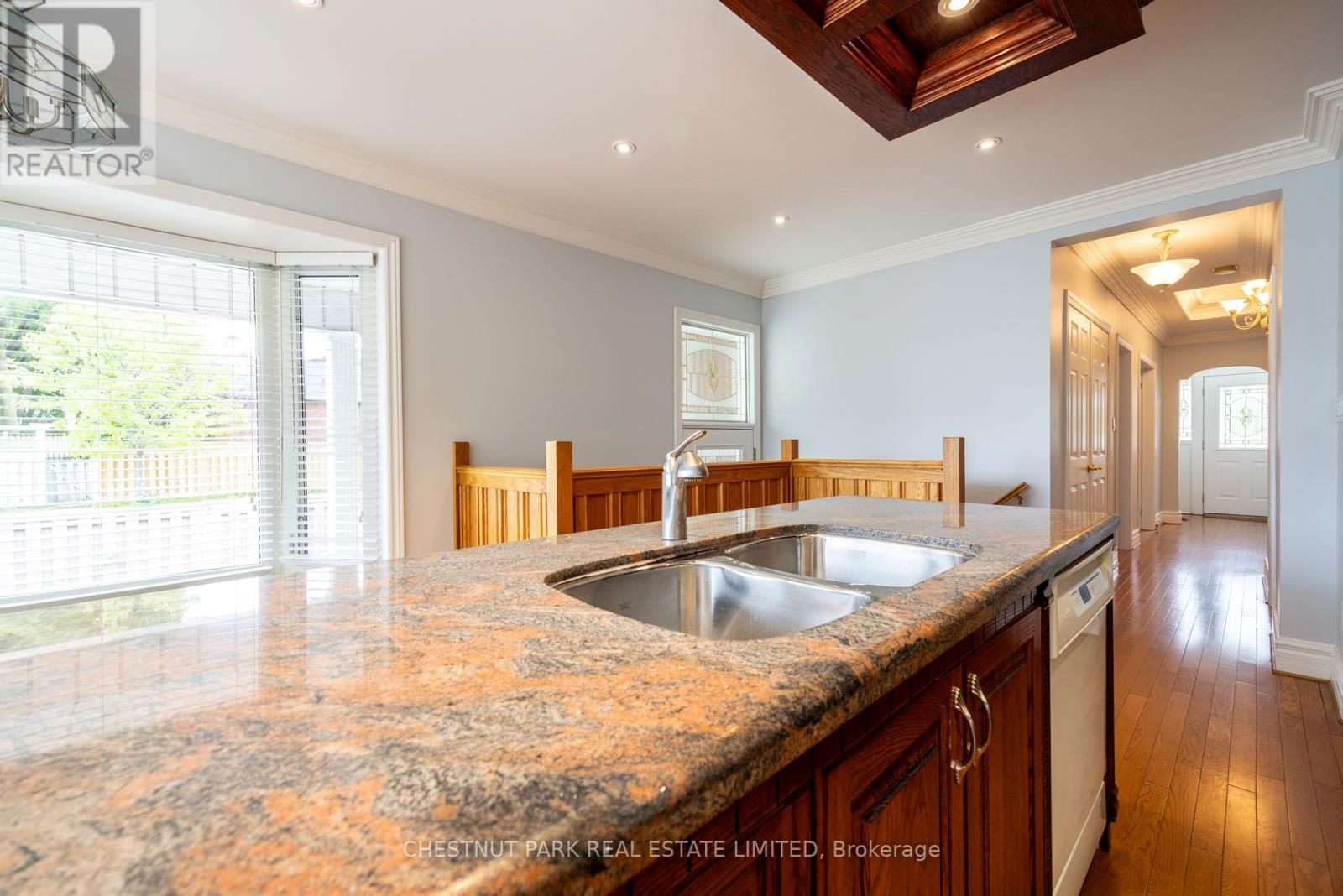 127 RANDOLPH ROAD Image 31